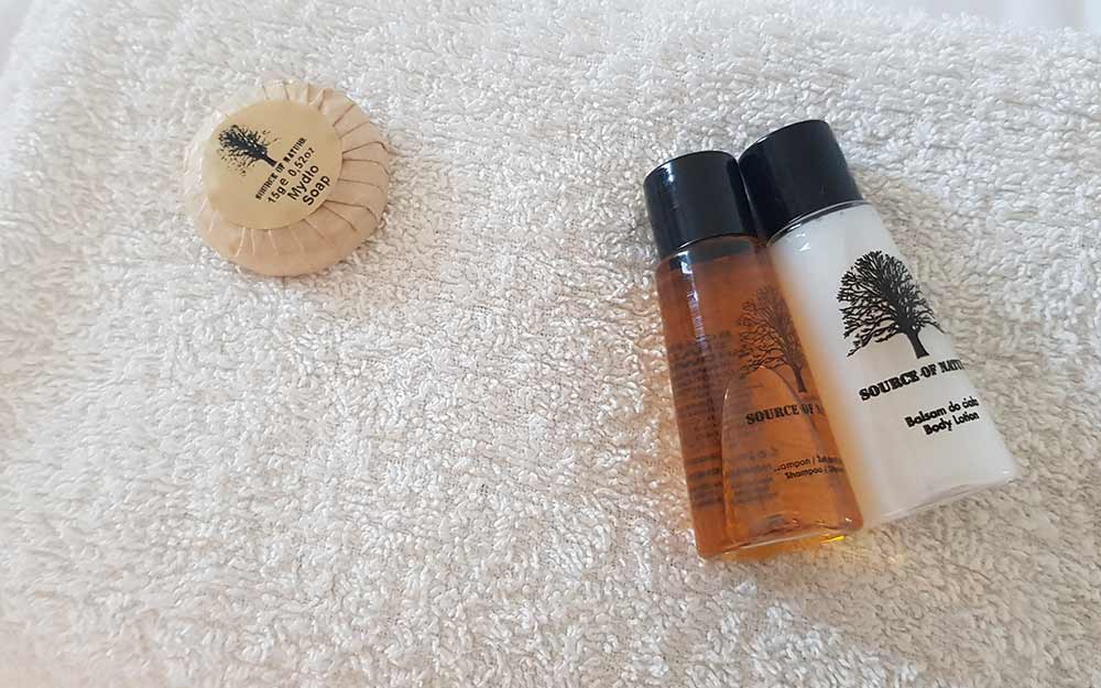 szampon i mydełko - skromnie ale nie po Chińsku